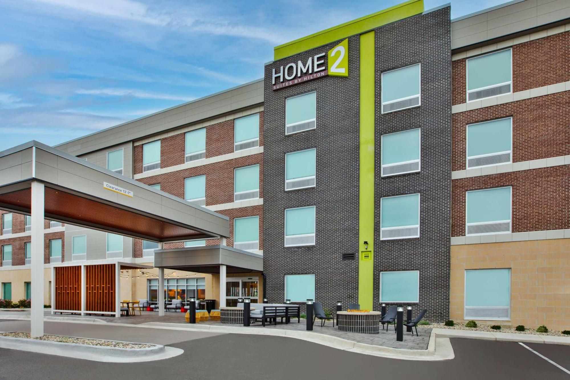Home2 Suites By Hilton Grand Rapids Northeast מראה חיצוני תמונה